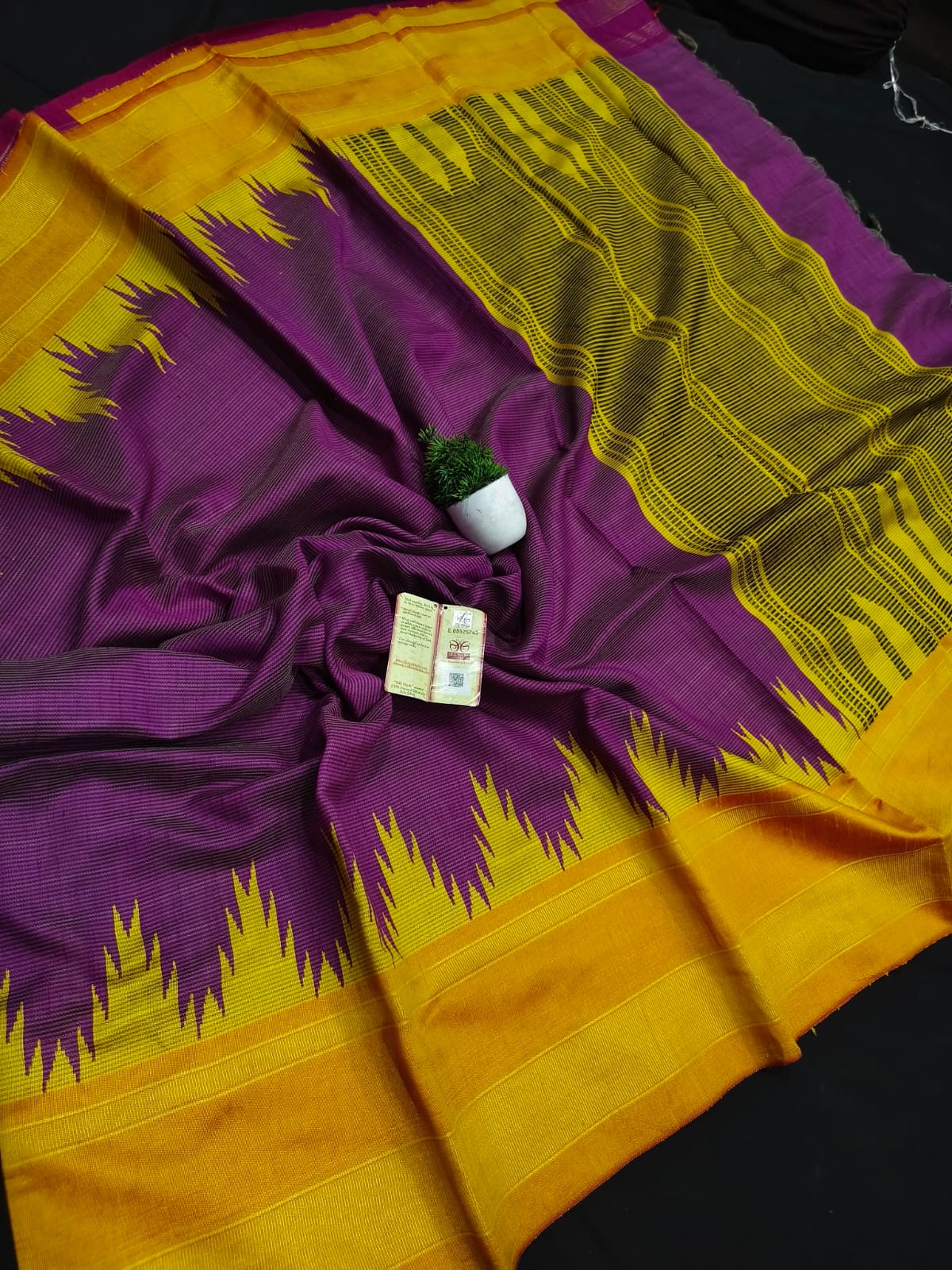 Handloom Raw Silk Saree - Black